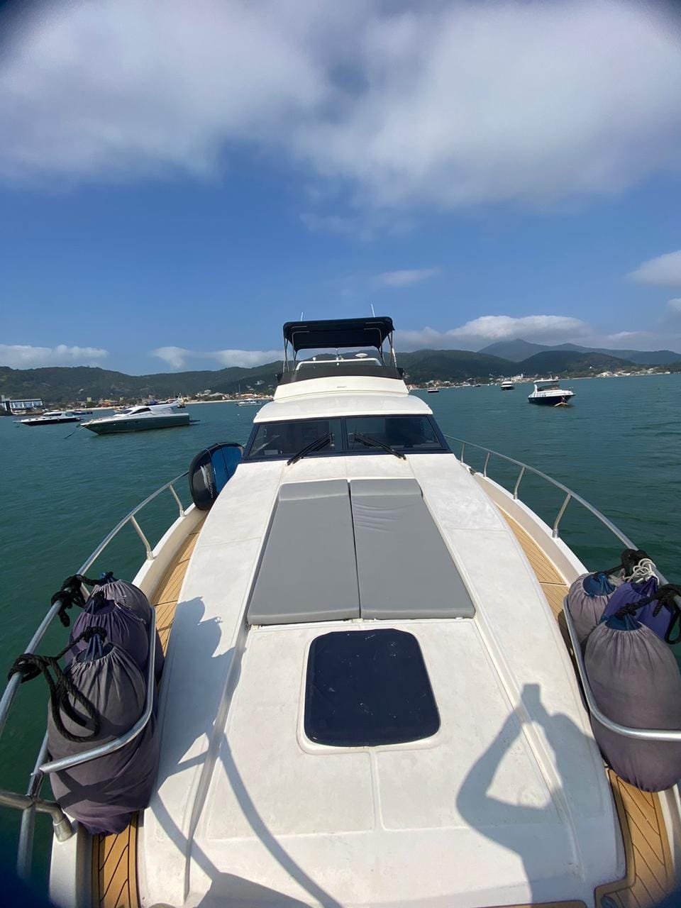Iate Intermarine 500 – convés – Iate Caixa D'Aço