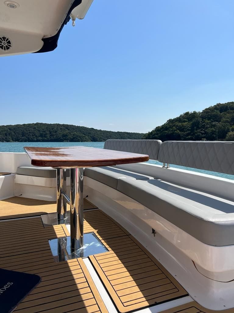 Lancha Rio Star 51 – interior – Iate Caixa D'Aço