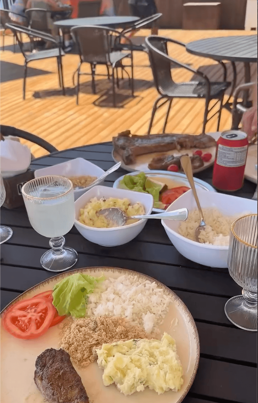 Gastronomia na Marina Jet Grill